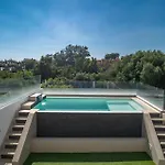 Lovely Home In Marbella With Swimming Pool